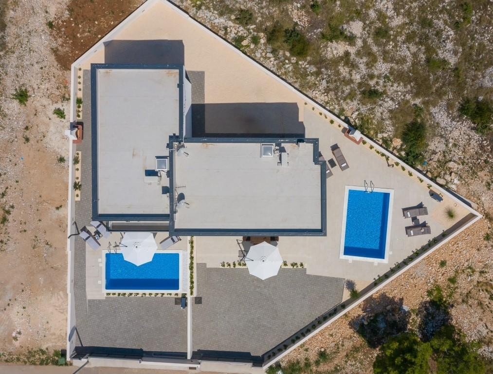 Luxury villa Vodice