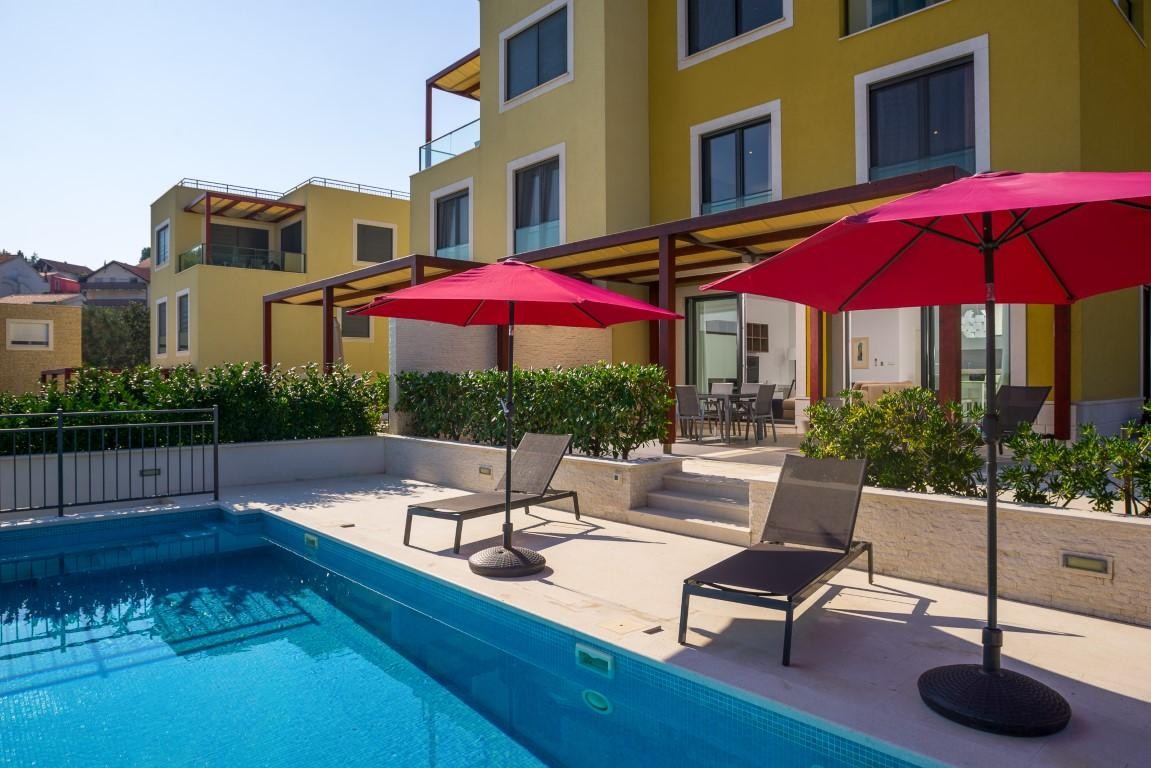 Beachfront villa Kate A