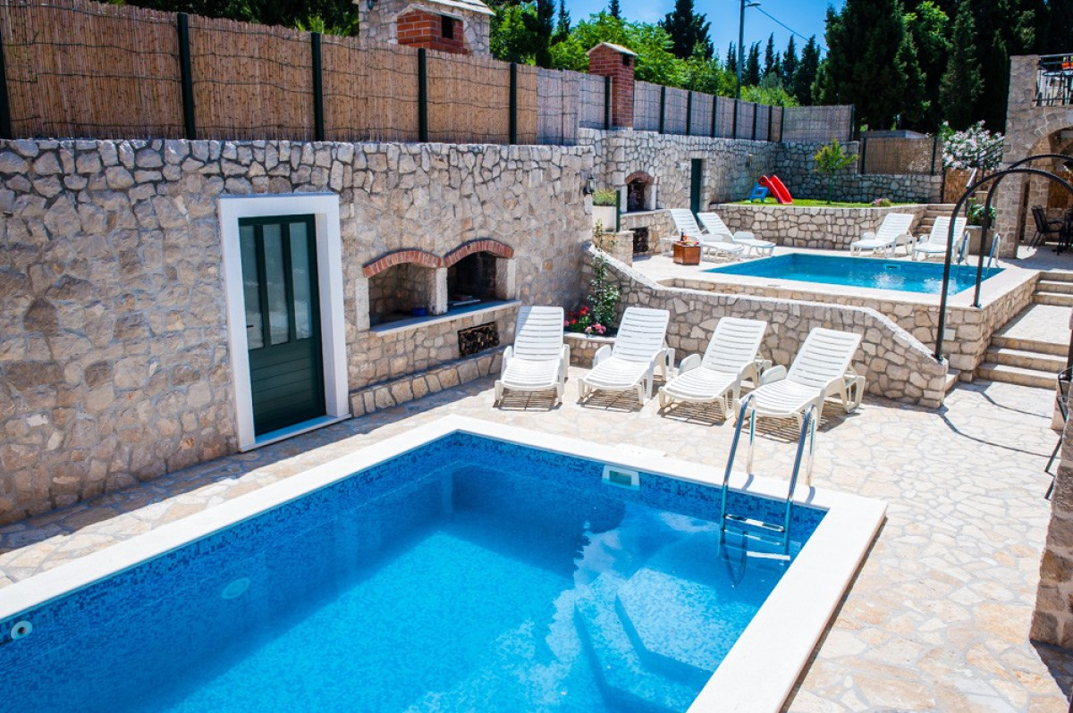 Villa Kameni Dvori