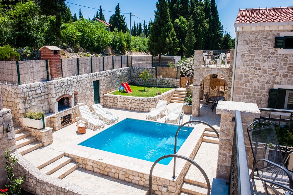 Villa Kameni Dvori