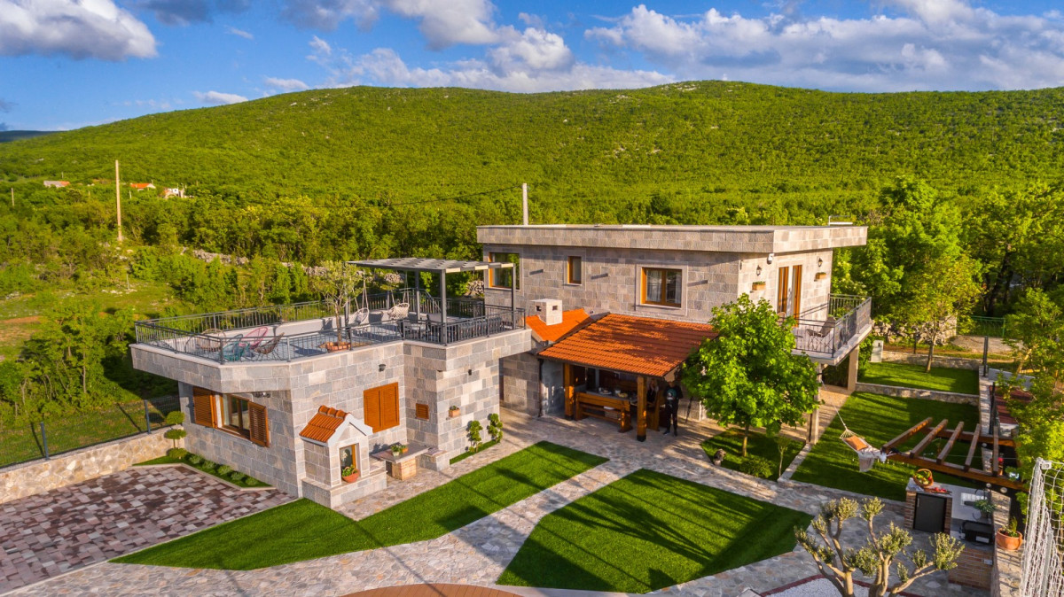 Villa Stone House Korita
