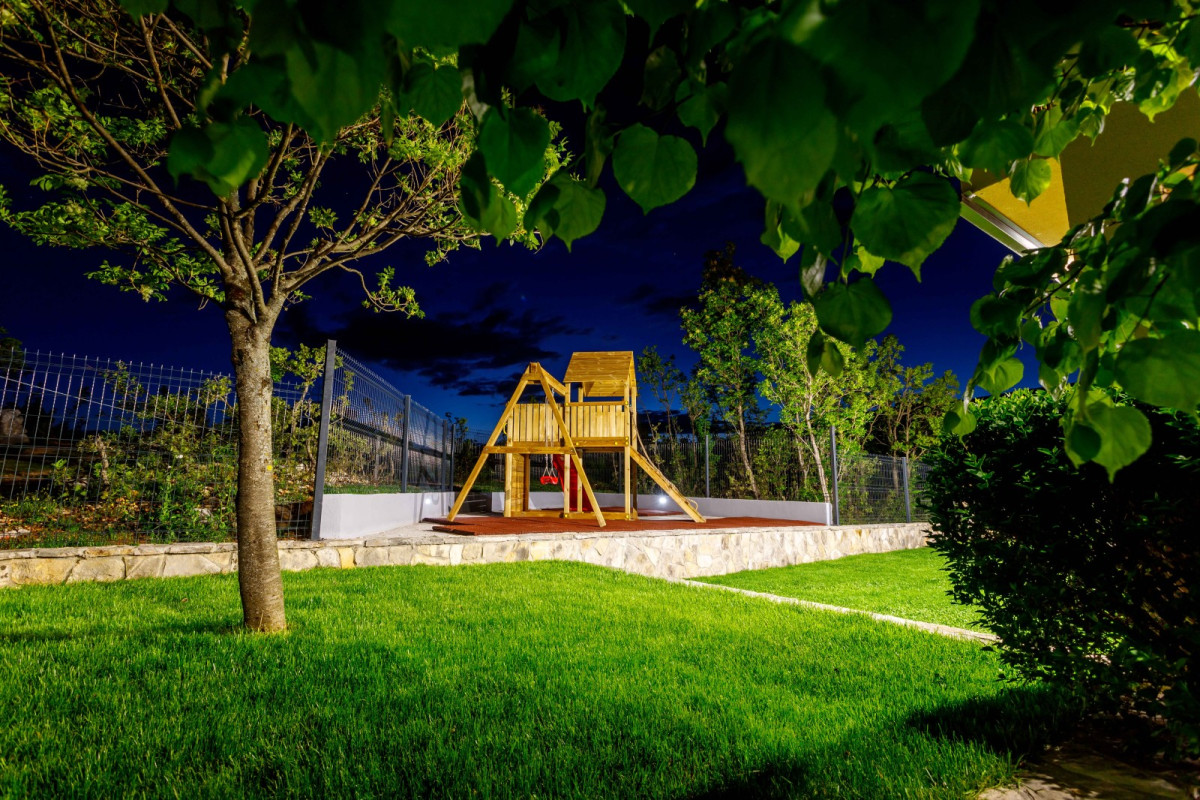 Villa Stone House Korita
