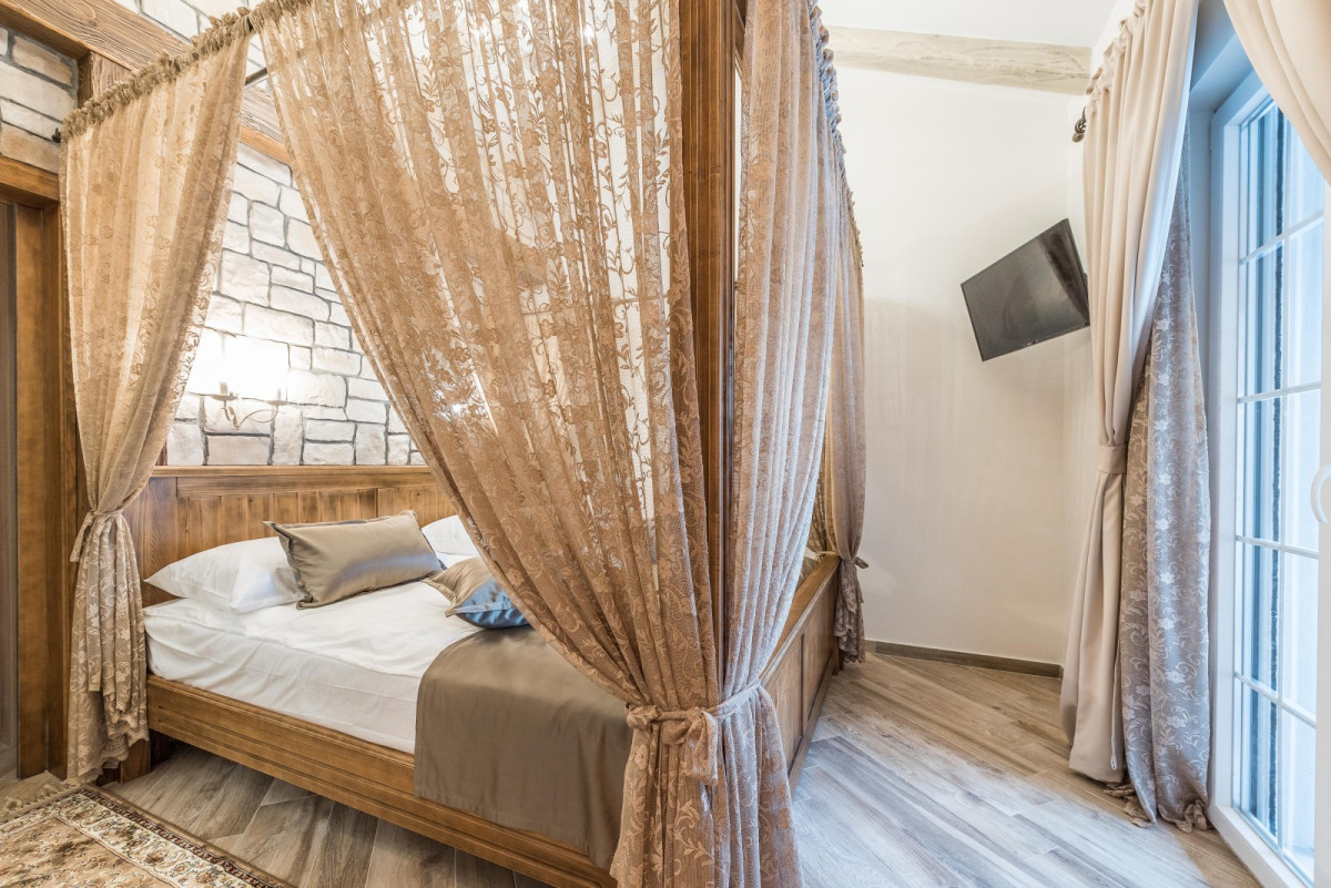 Villa Mek