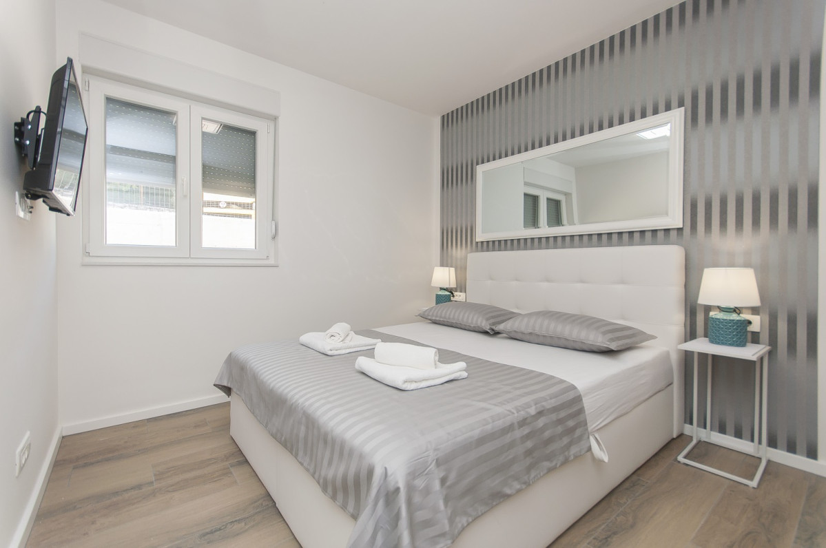 Villa EB