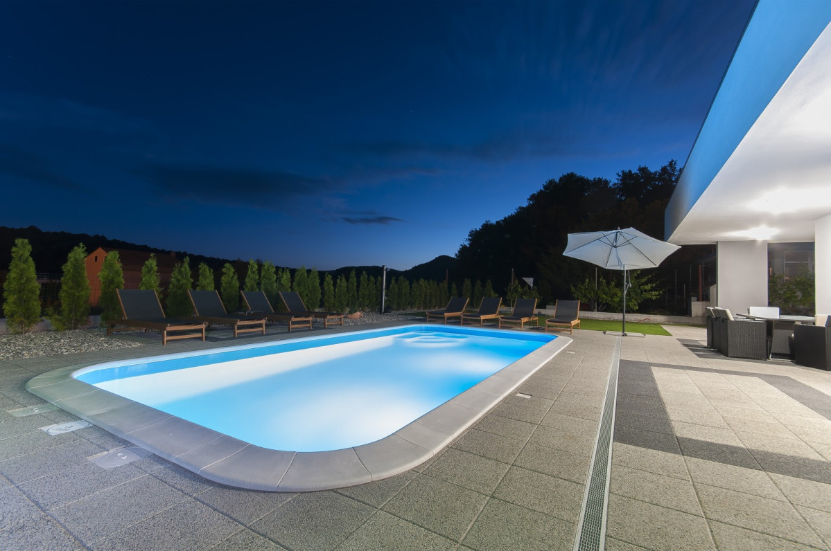 Villa EB