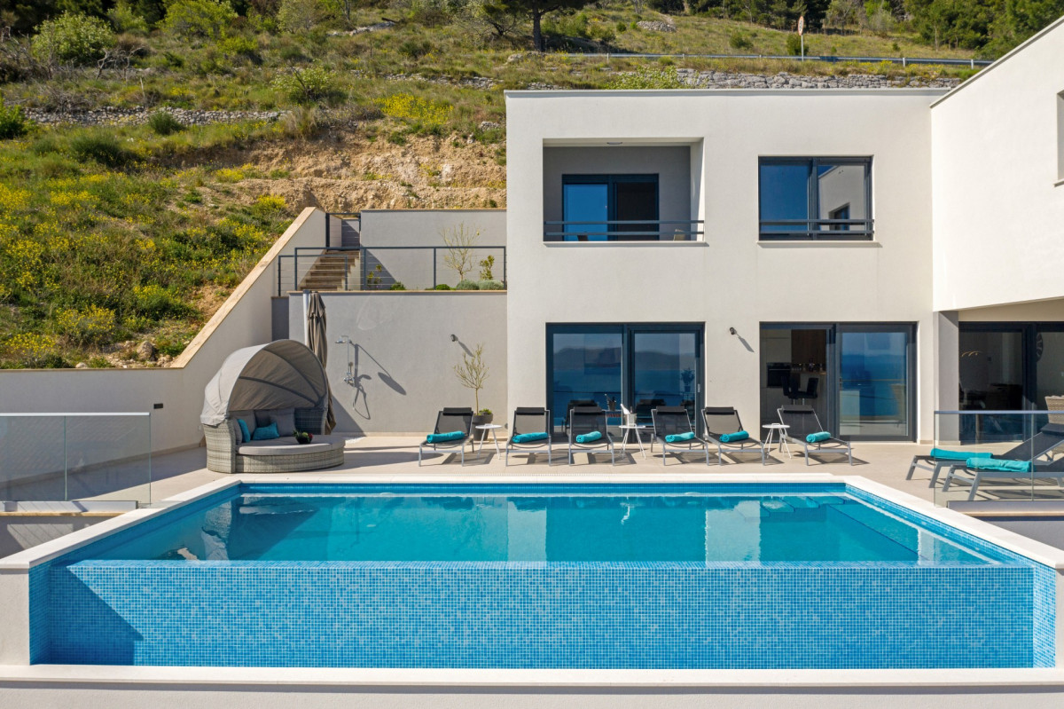 Villa Fama