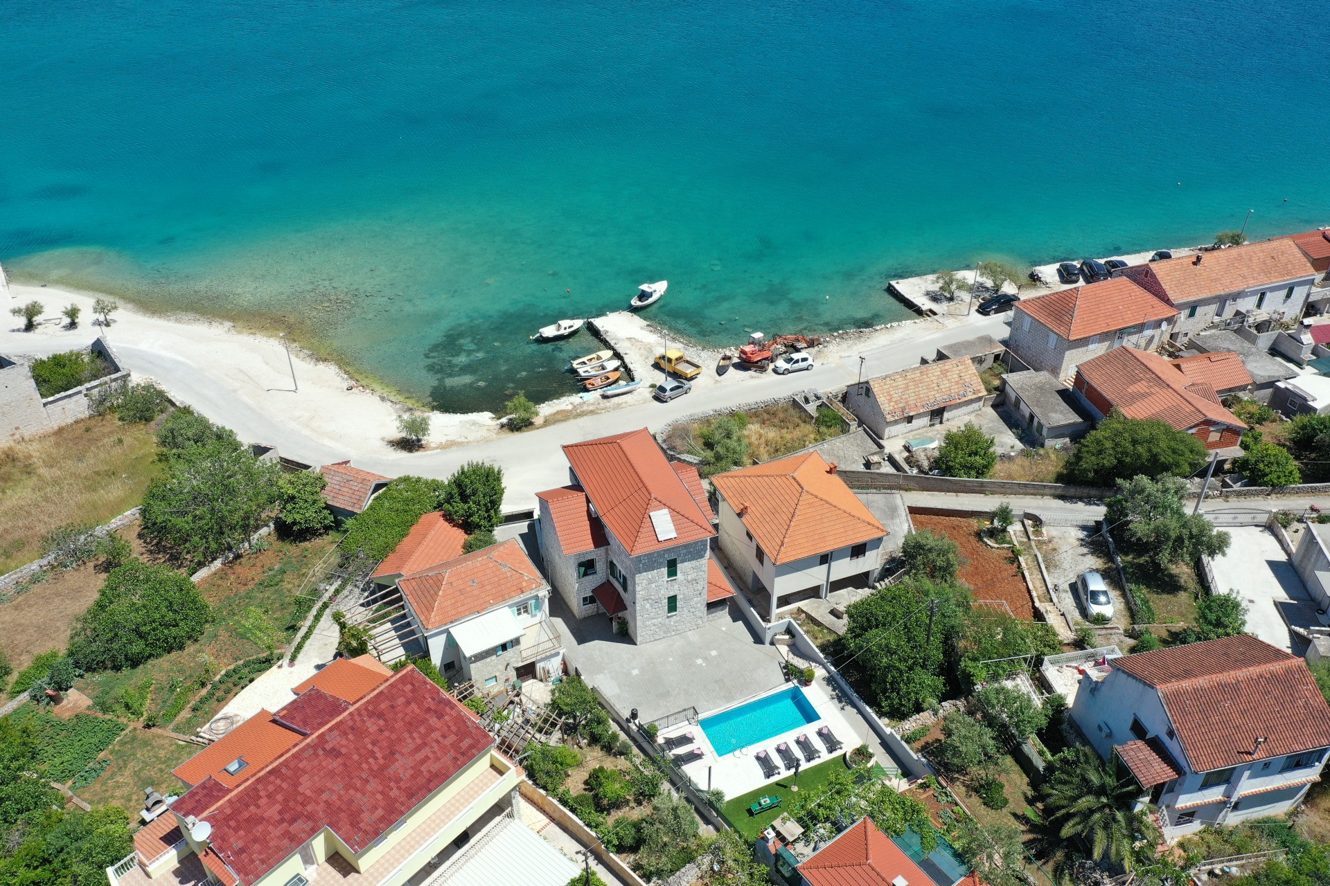 Beachfront Villa Antini Dvori