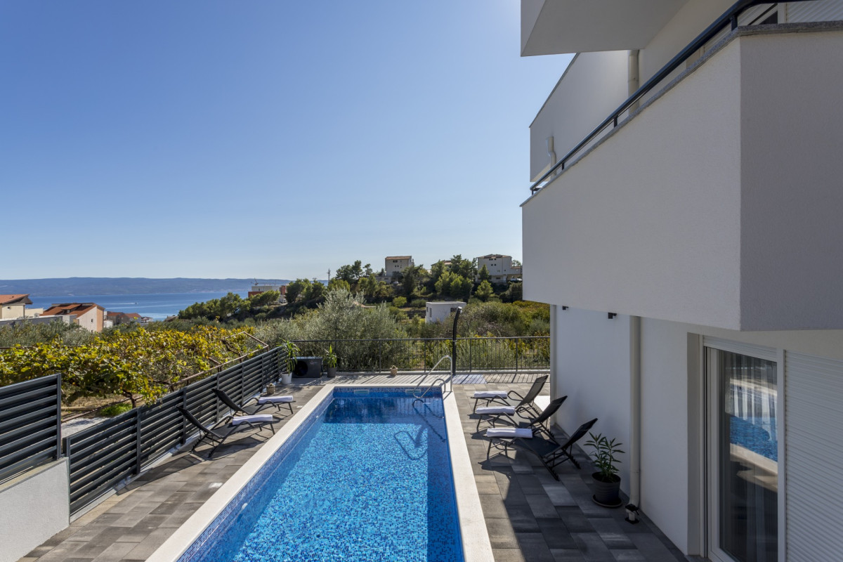 Villa Tomi
