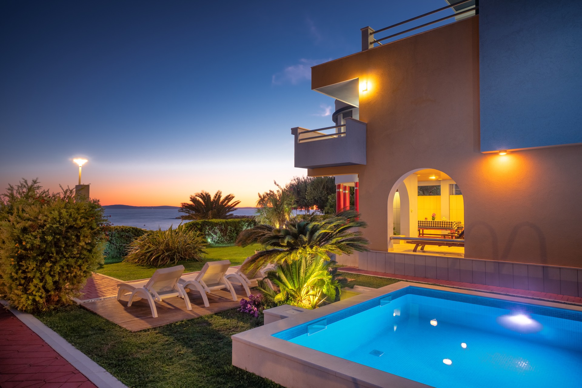 Beachfront Villa Palmina