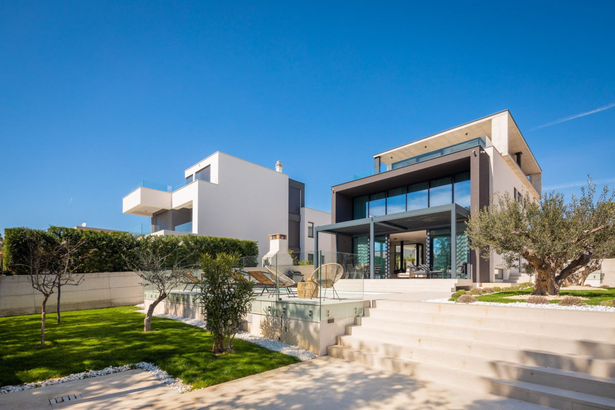 Villa Acacia