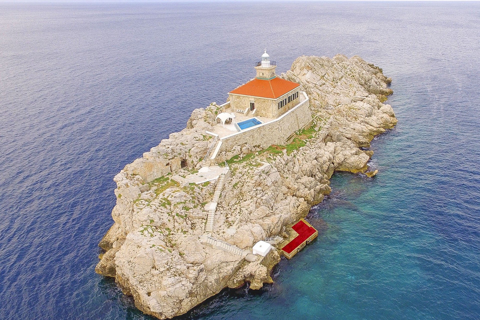 Villa Grebeni Lighthouse
