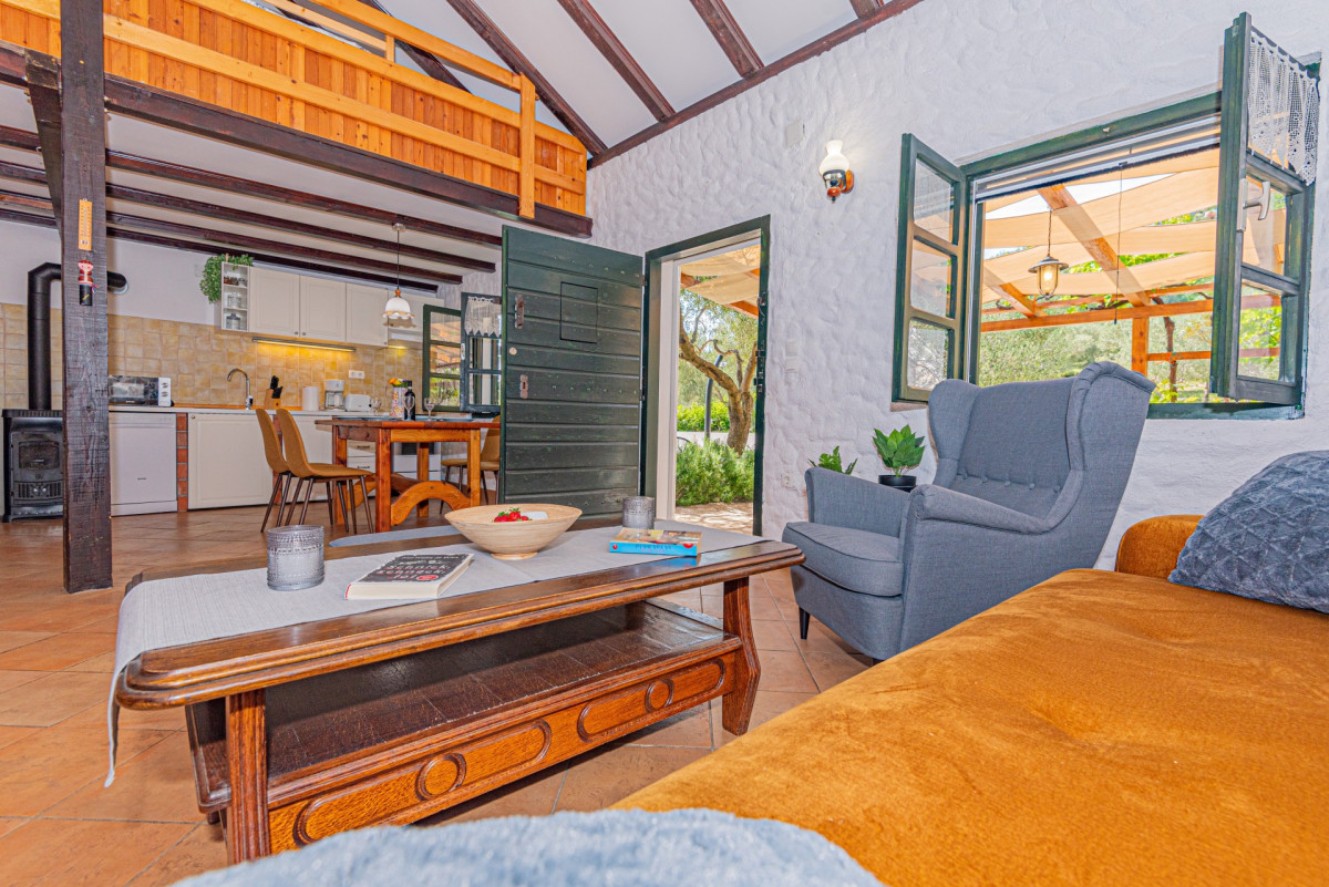 Villa Okit