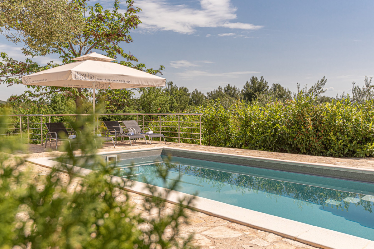 Villa Okit