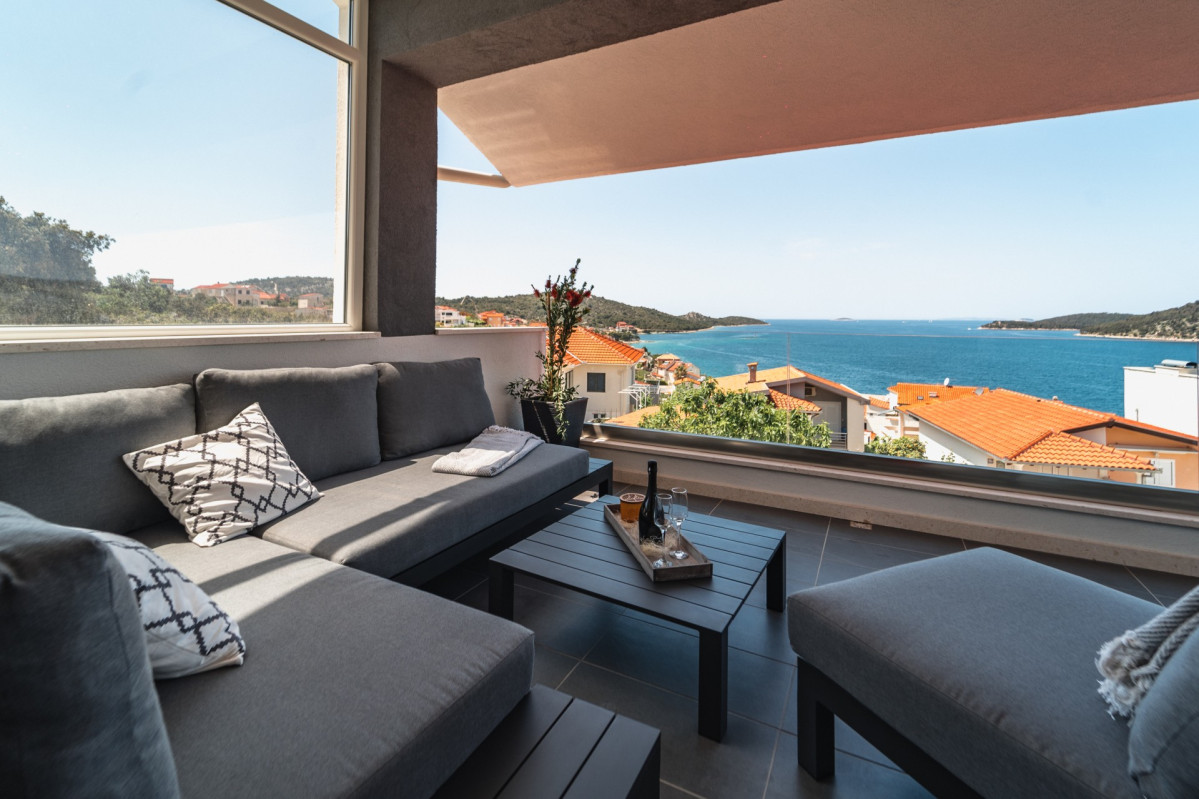 Villa Miracle with amazing sea view
