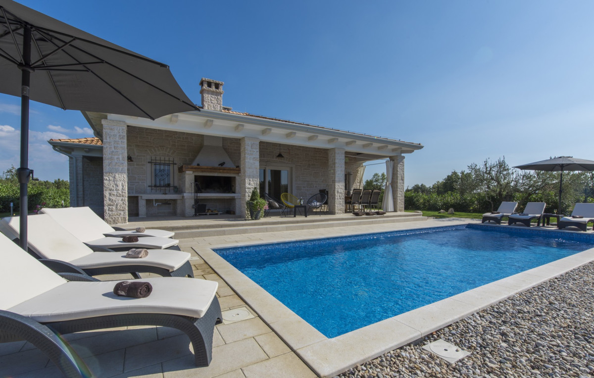 Villa Marija 2018