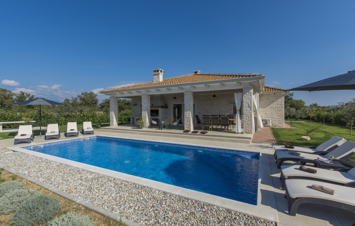 Villa Marija 2018