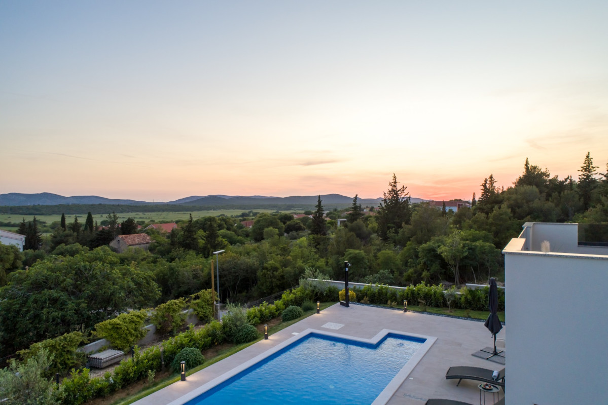 Villa Bura