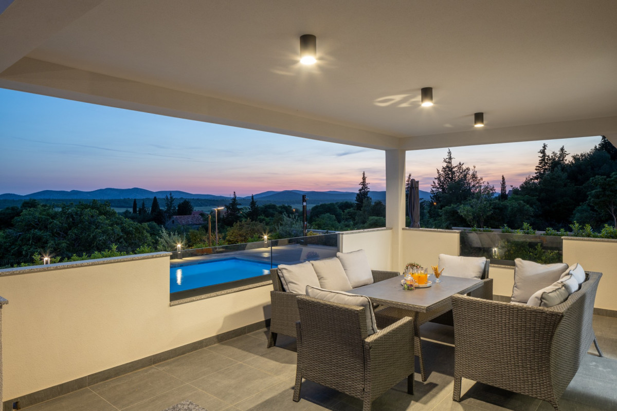 Villa Bura