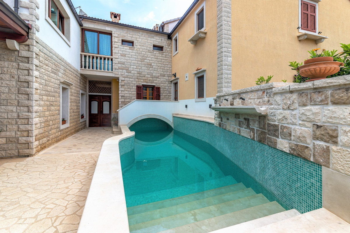 Villa Laurus