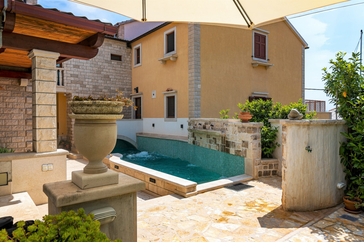 Villa Laurus