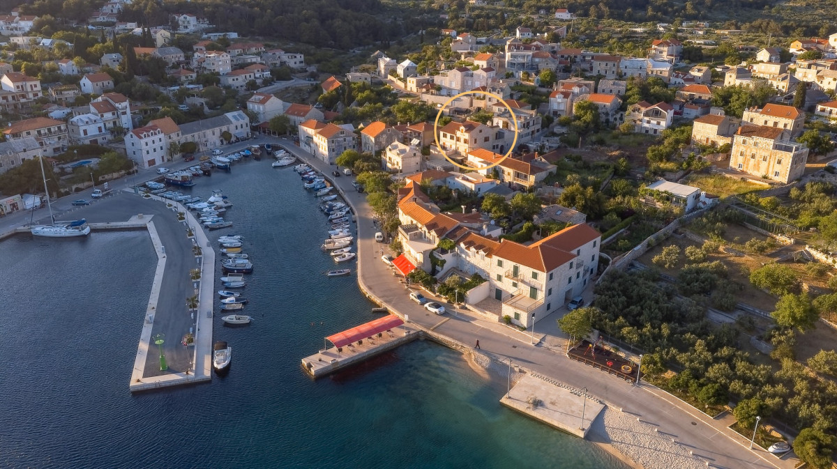 Villa Laurus