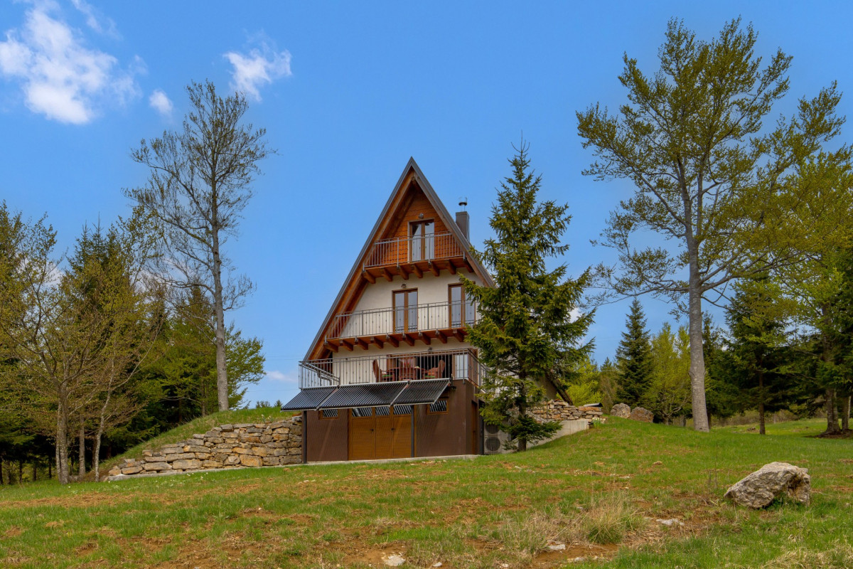 Villa Beauty of Laz