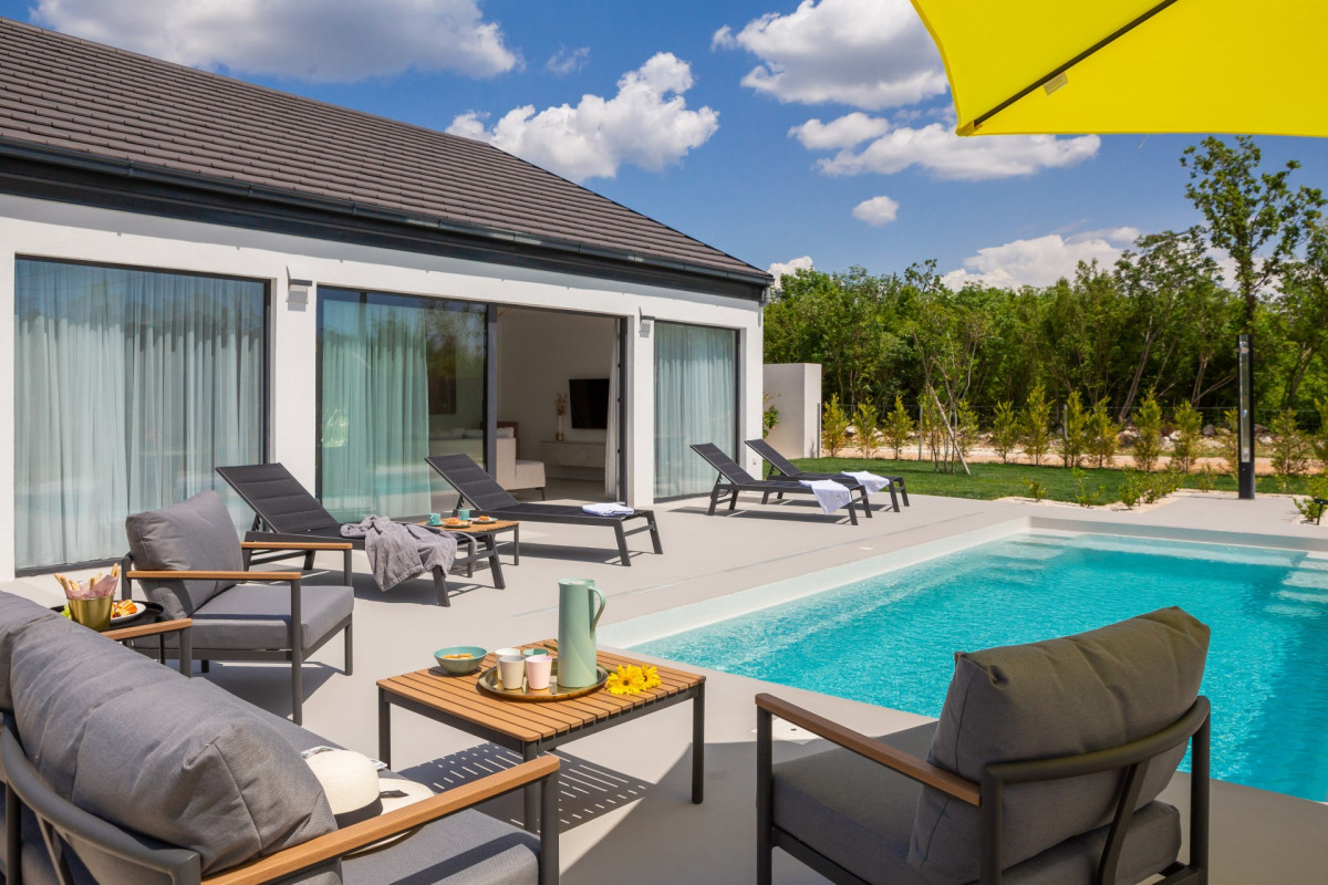 Villa Bandelli with Spa