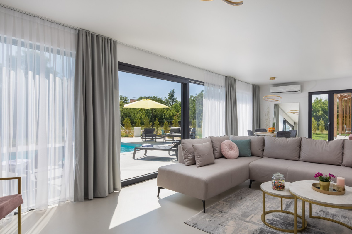 Villa Bandelli with Spa
