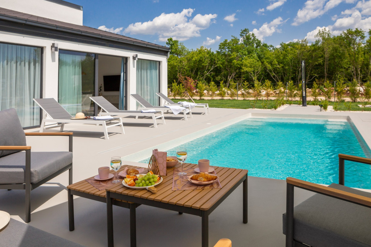 Villa Bandelli with Spa