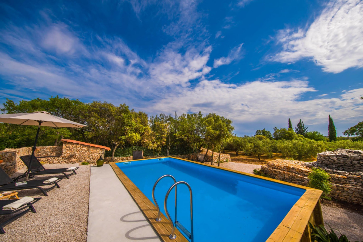 Villa Bujur near Šibenik