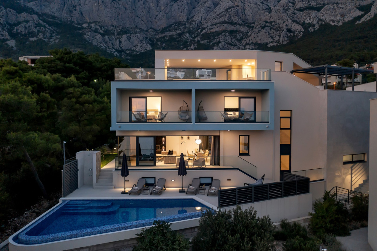 Villa Bašak in Makarska