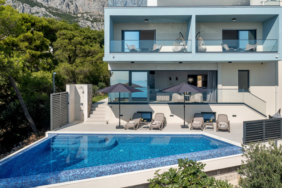 Villa Basak