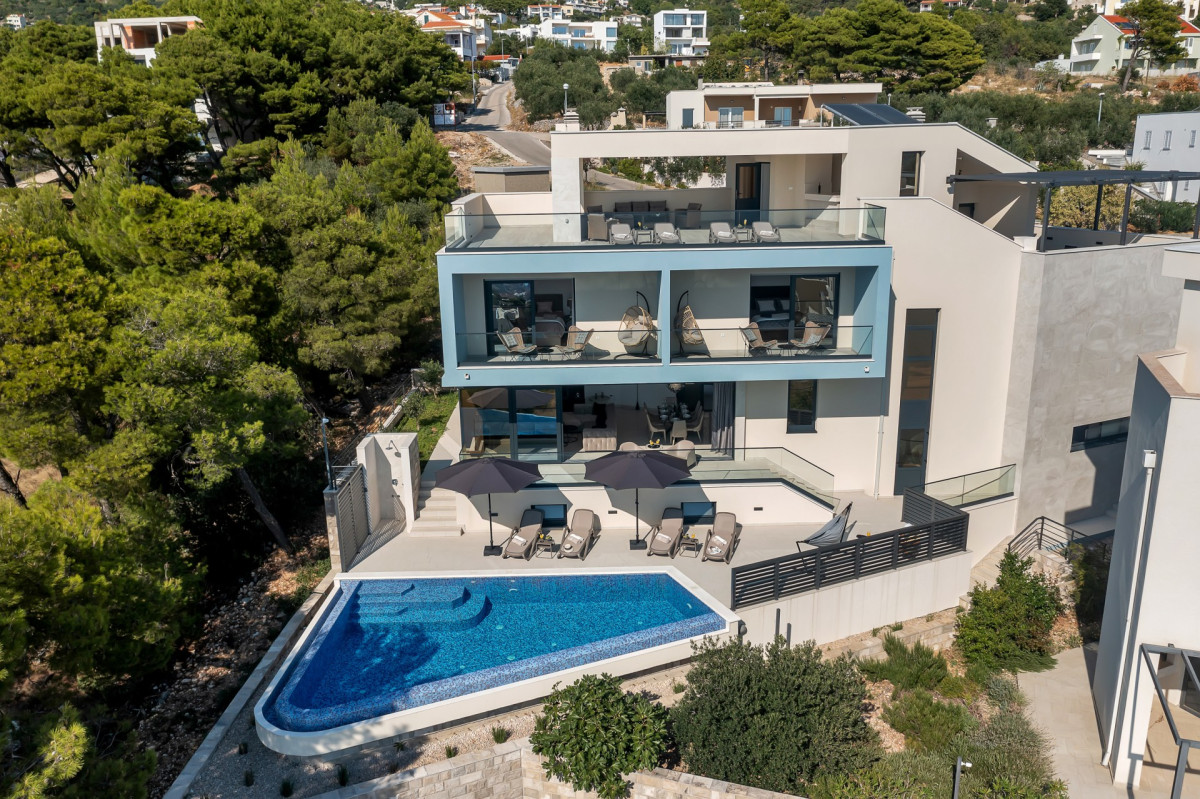 Villa Basak