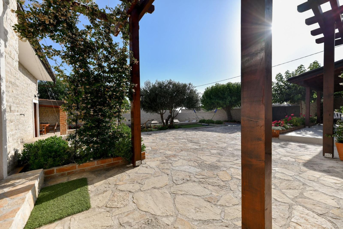 Villa Nela