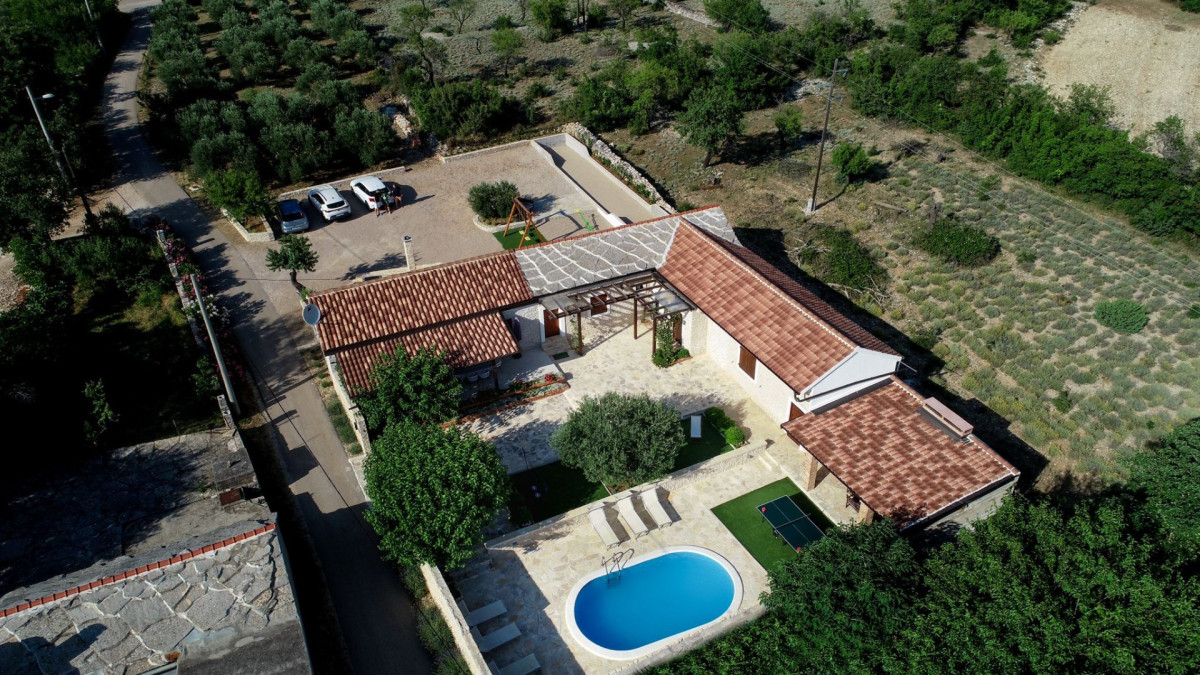 Villa Nela