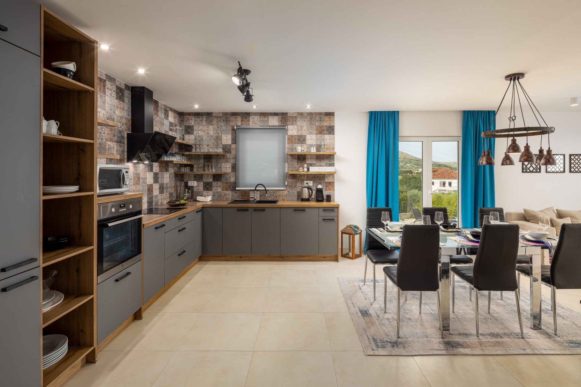Villa West in Trogir