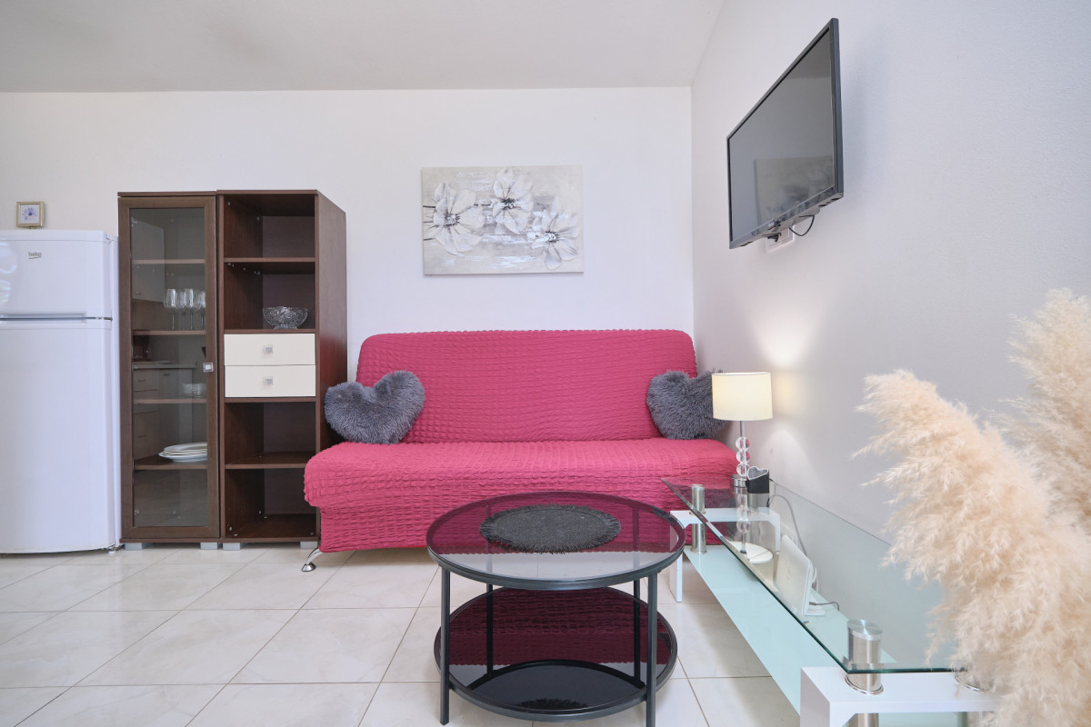 Villa Rose by ST