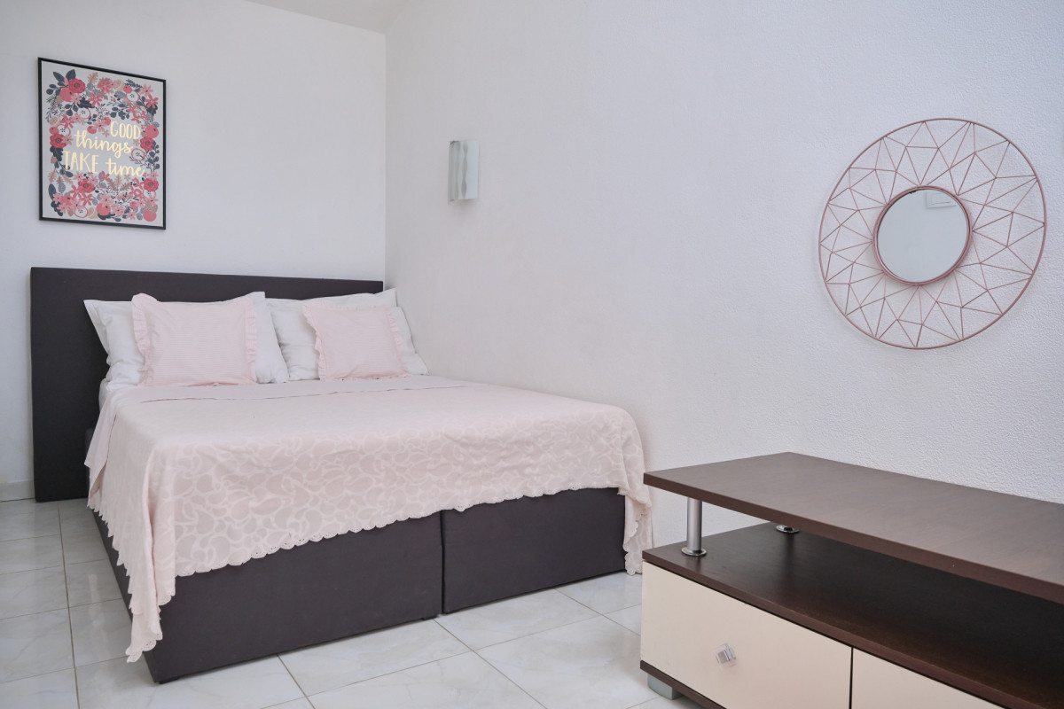 Villa Rose by ST