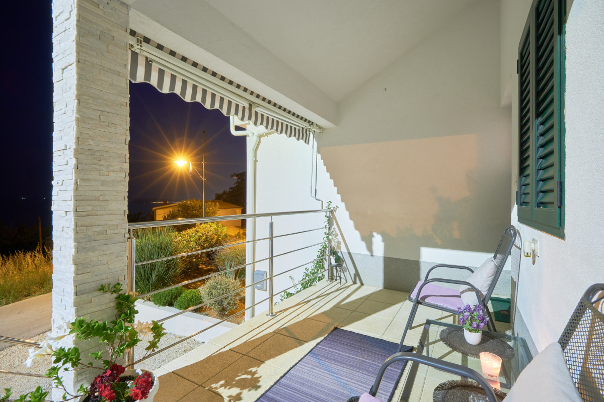 Villa Rose by ST
