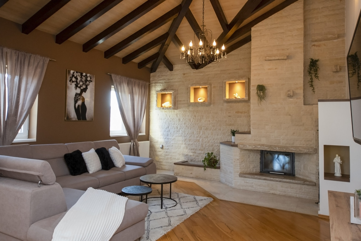 Villa Whitestone