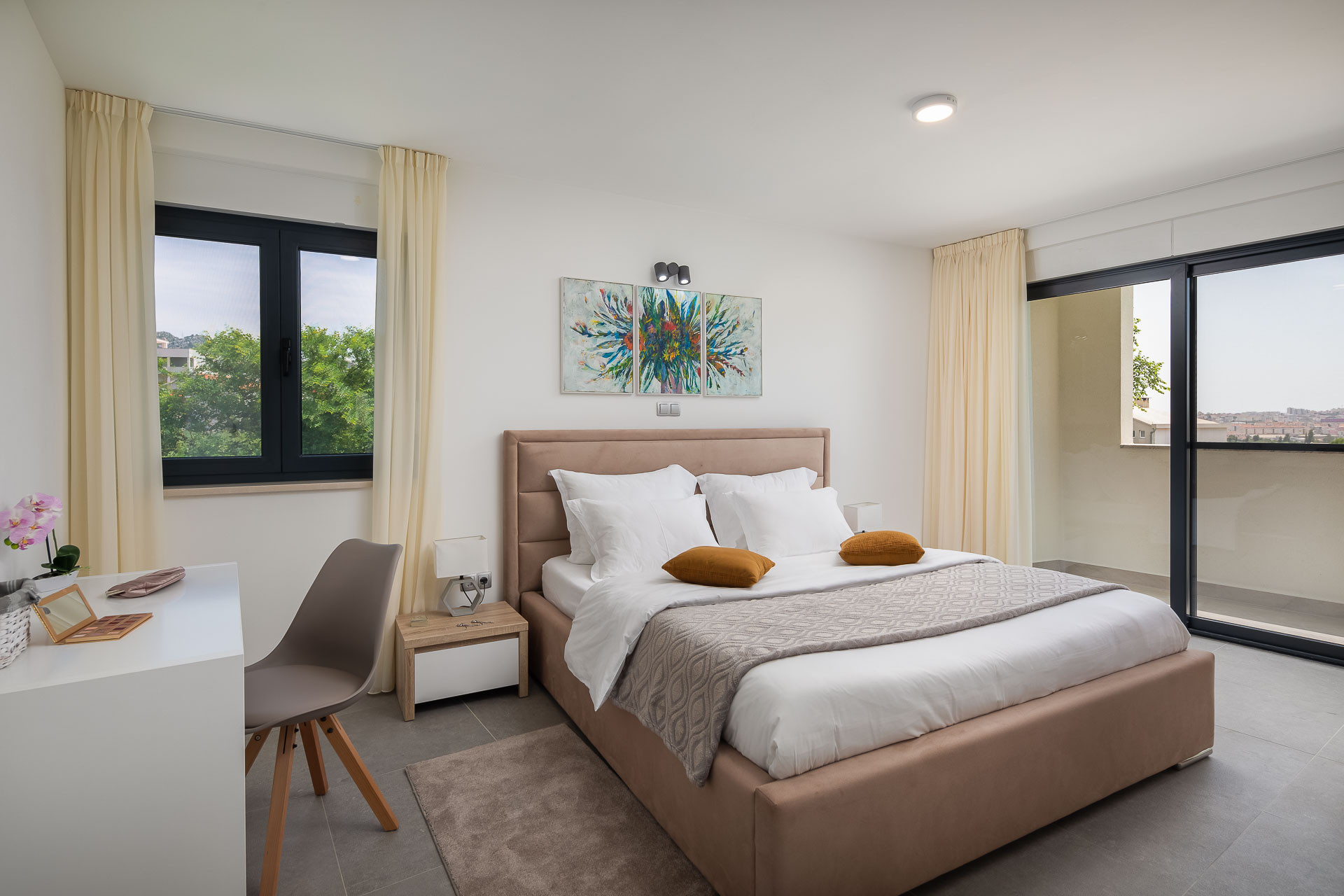Villa In, Solin