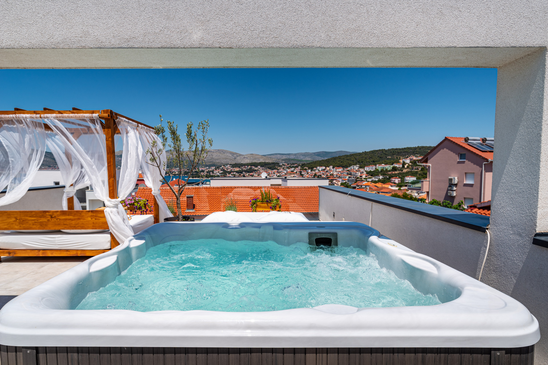 Villa Rooftop Spa near Trogir