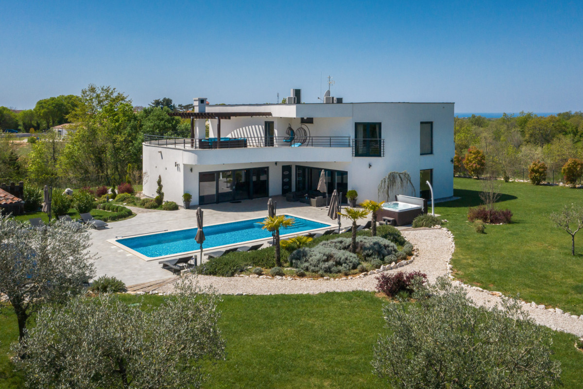 Villa Vestibul