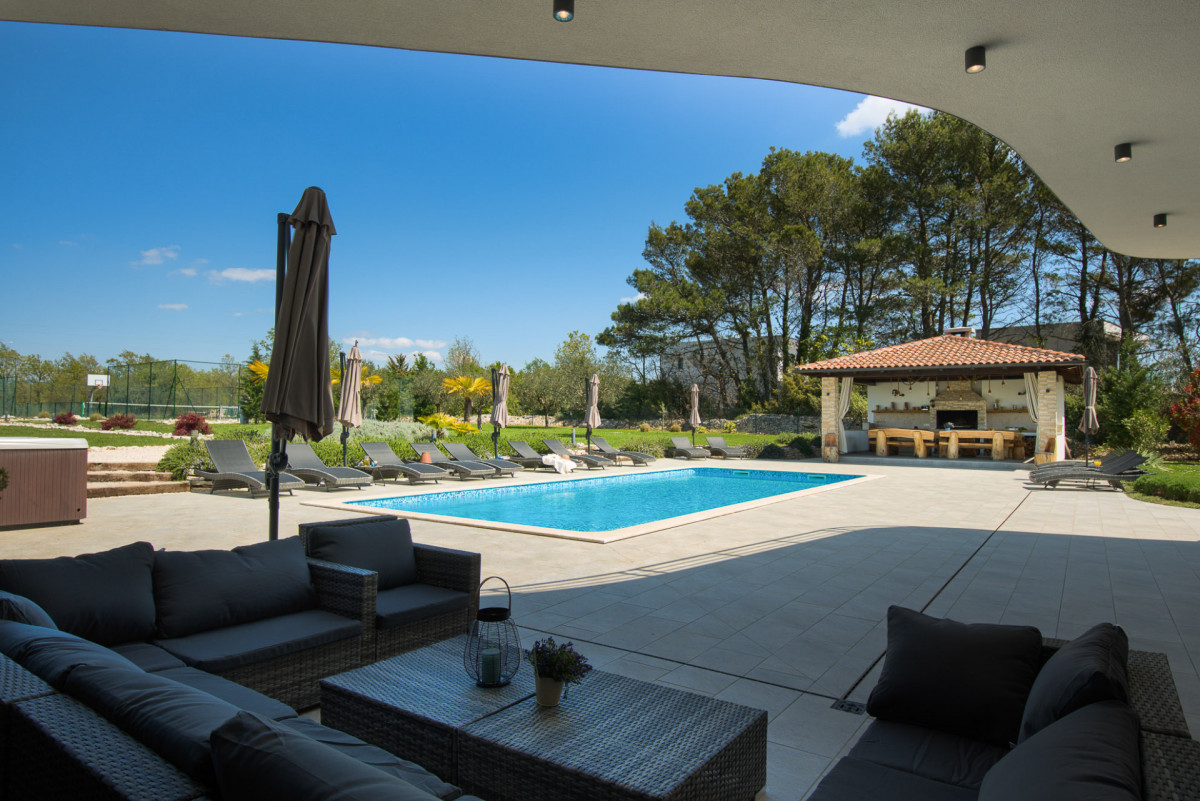 Villa Vestibul