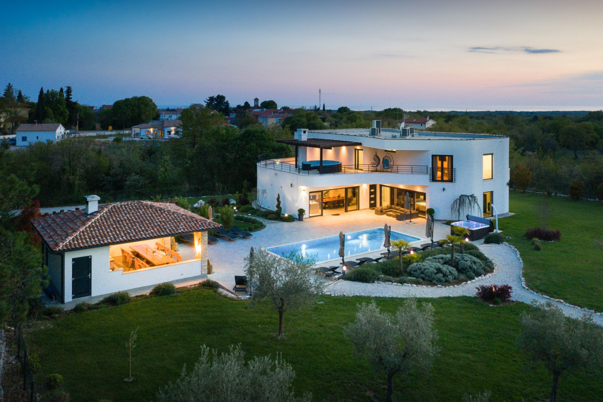 Villa Vestibul