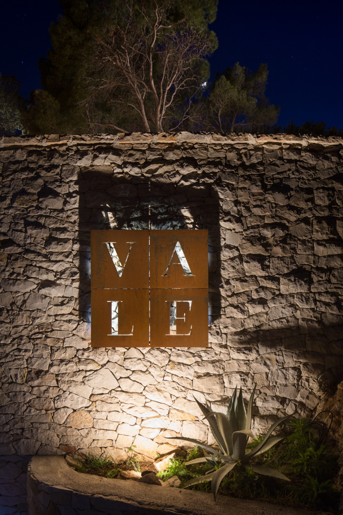 Villa Vale Estate