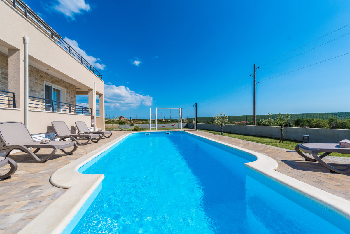 Villa Sol Invictus
