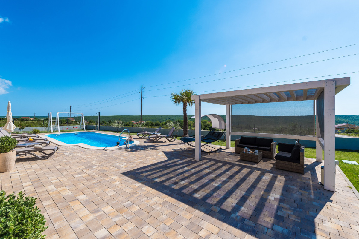 Villa Sol Invictus