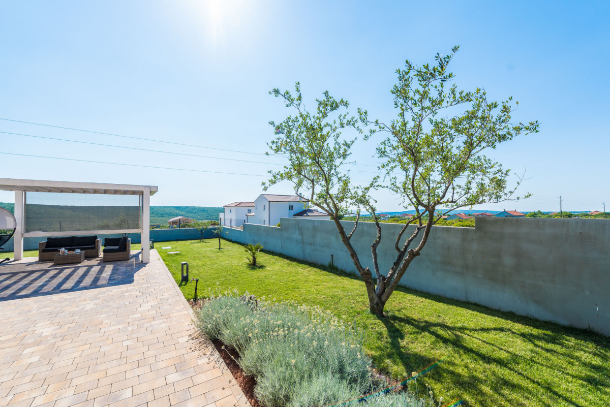 Villa Sol Invictus
