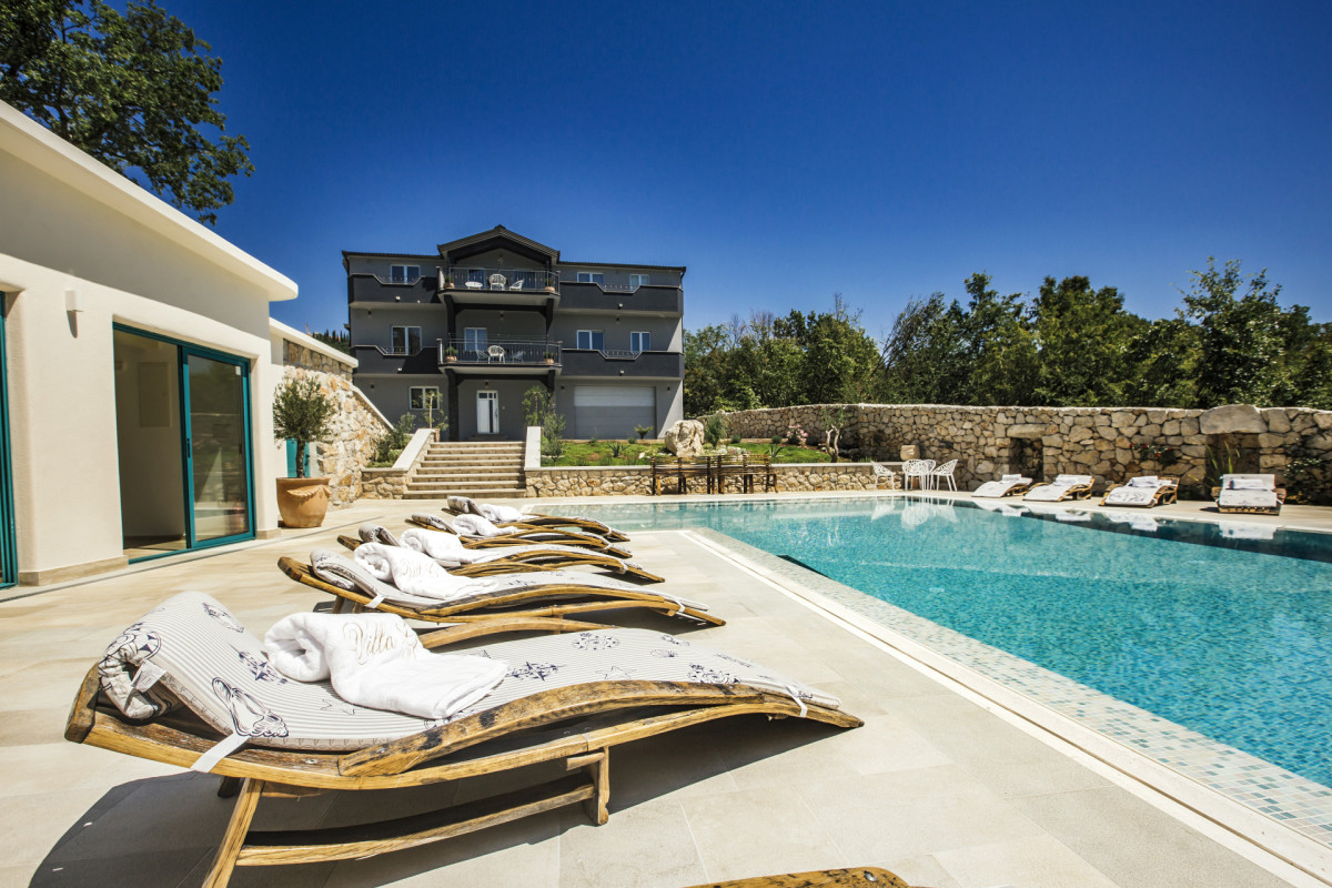 Villa G